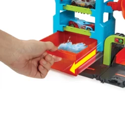 Mattel Hot Wheels Mega Πλυντήριο Χρωμοκεραυνών (HDP05) 8 Mattel Hot Wheels Mega Πλυντήριο Χρωμοκεραυνών (HDP05) -Αυτοκίνητα Εκπτώσεις 215558 1 scaled 1