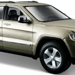 Maisto 1:24 Jeep Grand Cherokee Laredo (31205)